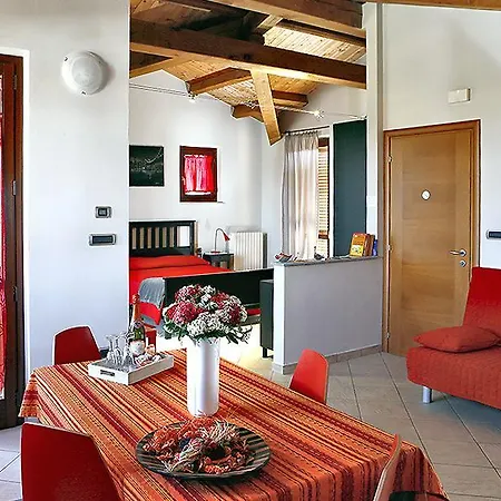 Bed&Breakfast Milù Bed and Breakfast Cuneo Camera foto
